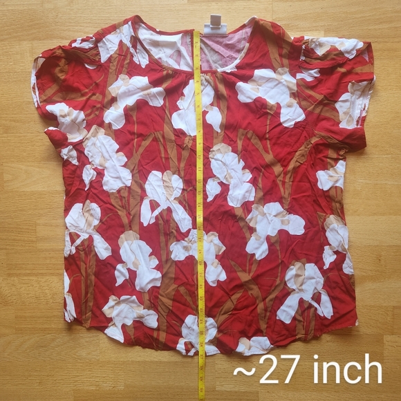 Liz Claiborne Short Sleeve Top - Picture 5 of 6